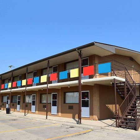 Westgate Inn Portage la Prairie Buitenkant foto